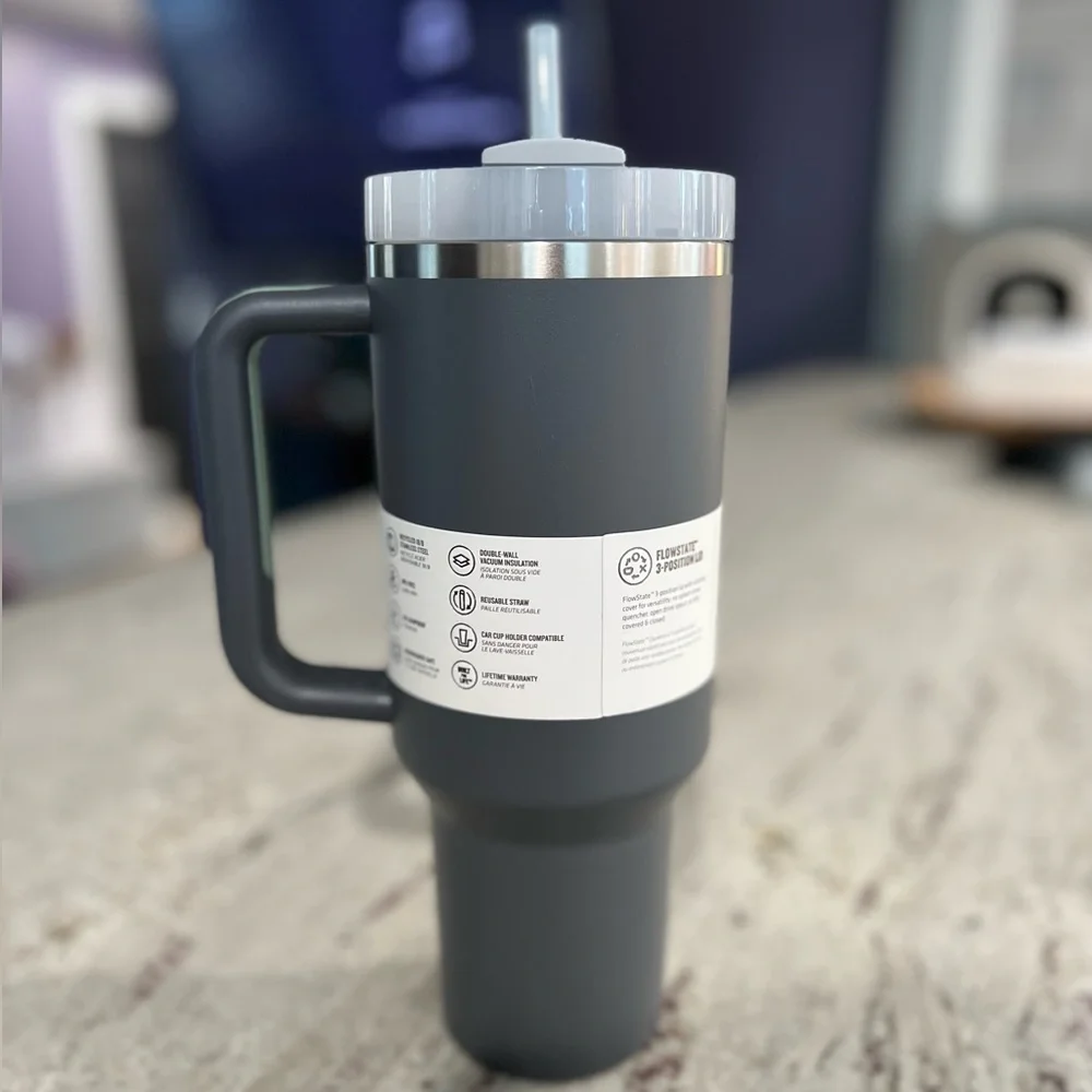 Stanley 40oz CHARCOAL H2.0 Flowstate Tumbler NWT - Picture 5 of 11